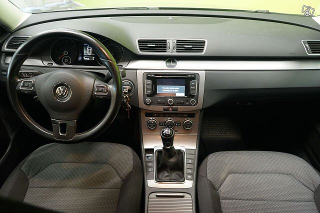 Volkswagen Passat 14