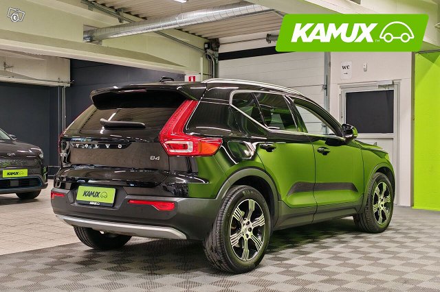 Volvo XC40 4