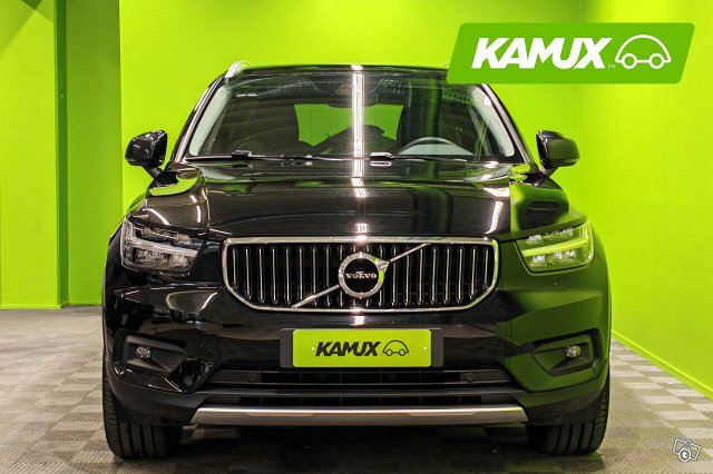 Volvo XC40 11