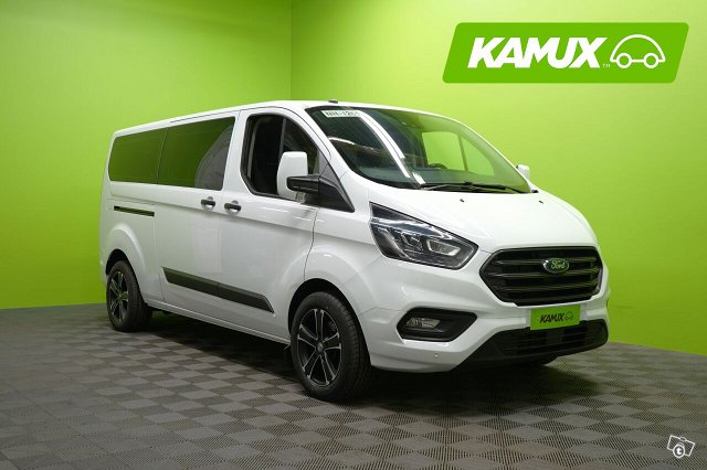 Ford Tourneo Custom 1