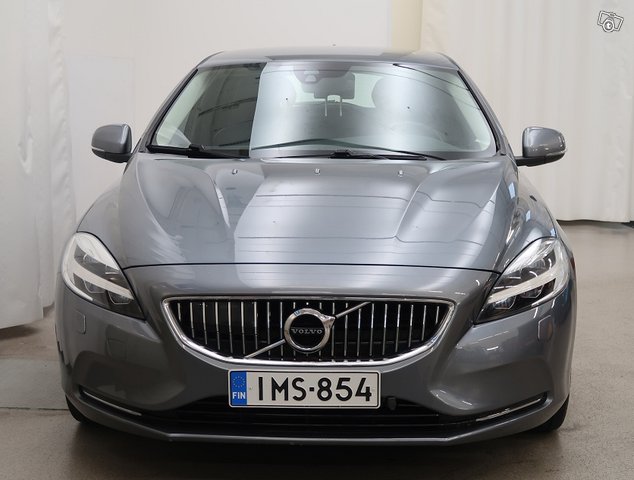 Volvo V40 2