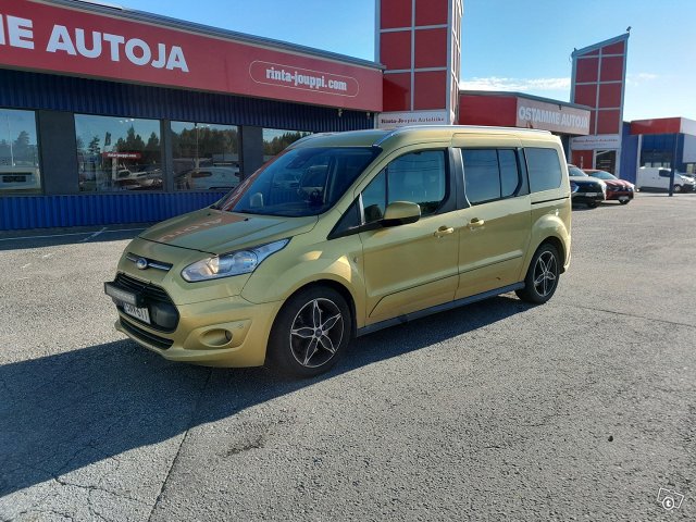 Ford Grand Tourneo Connect 1