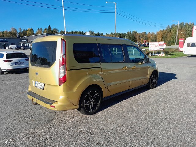 Ford Grand Tourneo Connect 2