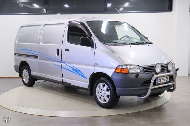 Toyota Hiace 3