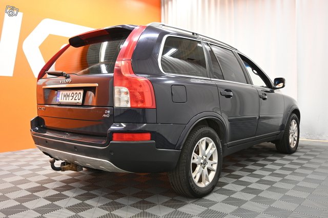 Volvo XC90 6