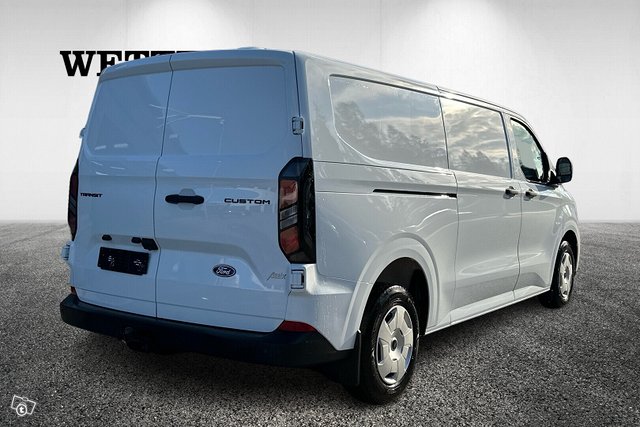 Ford Transit Custom 3