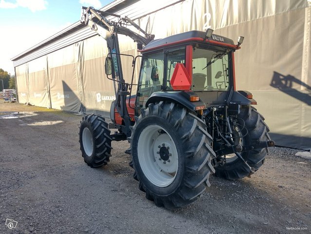 Valtra 900 6