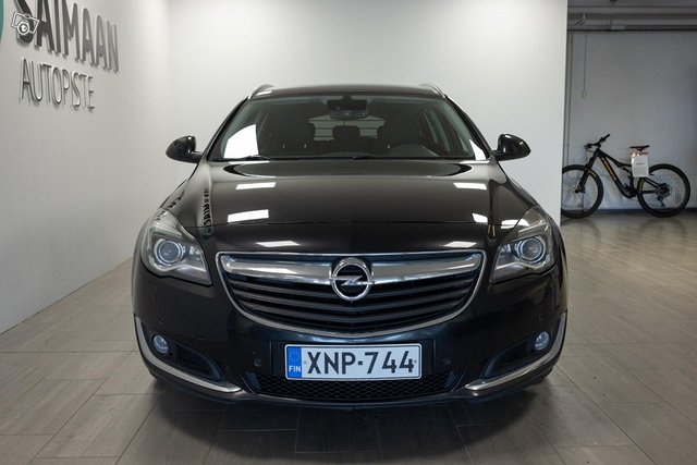 Opel Insignia 5