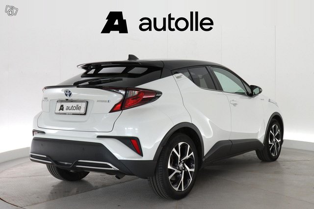 Toyota C-HR 3