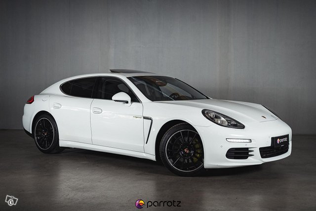 Porsche Panamera 3