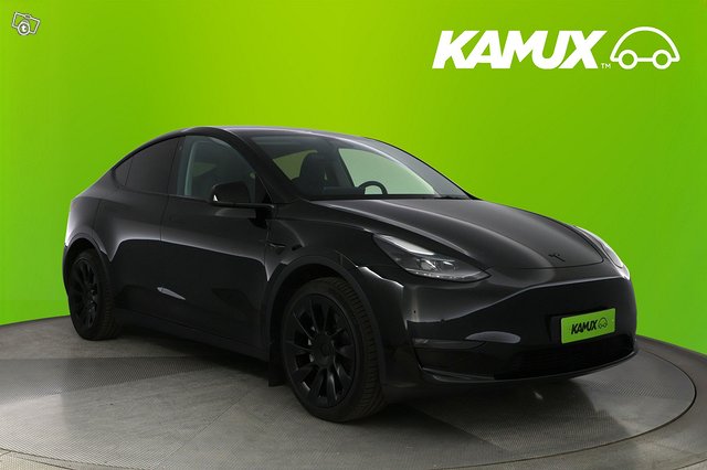 Tesla Model Y 1