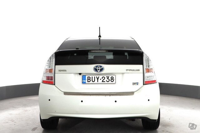 Toyota Prius 5