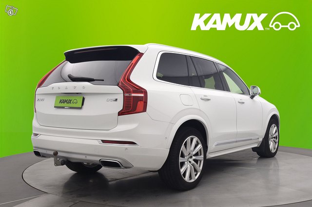 Volvo XC90 4