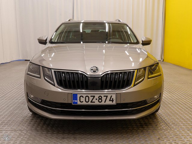 Skoda Octavia 8