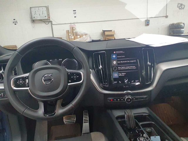 Volvo XC60 4