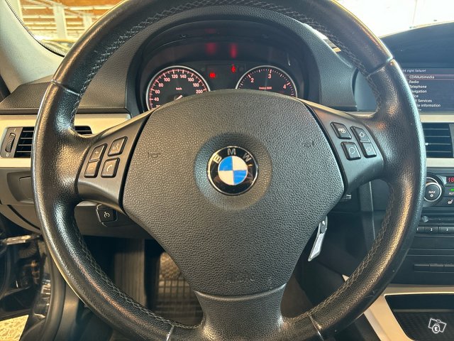 BMW 320 13