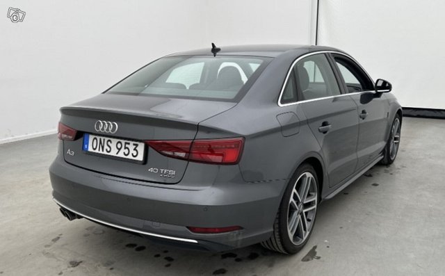 AUDI A3 2