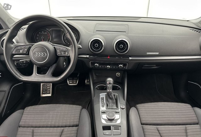 AUDI A3 3