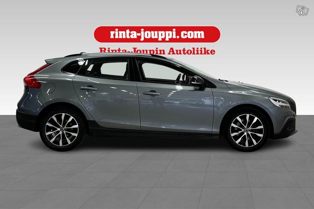 Volvo V40 Cross Country 4