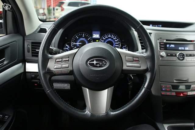 Subaru Legacy 14