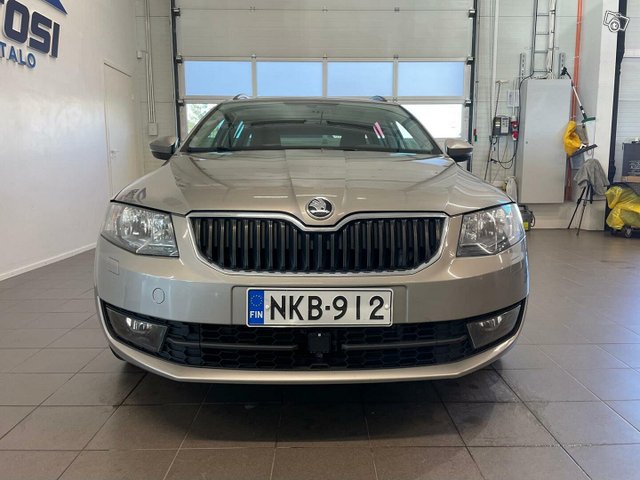 Skoda Octavia 6