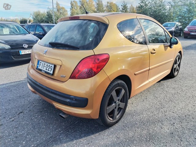 Peugeot 207 3