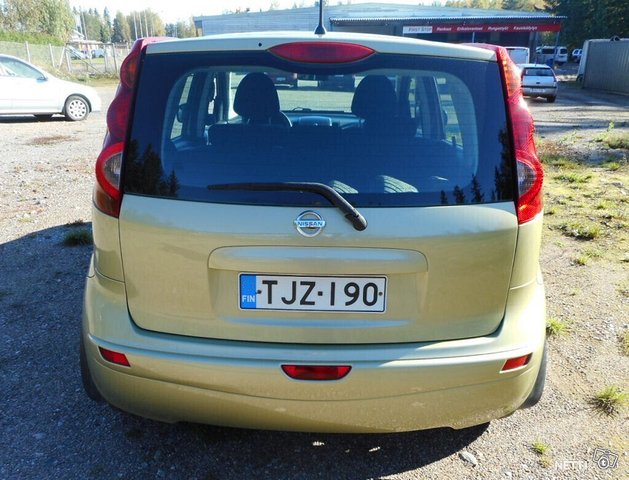 Nissan Note 4