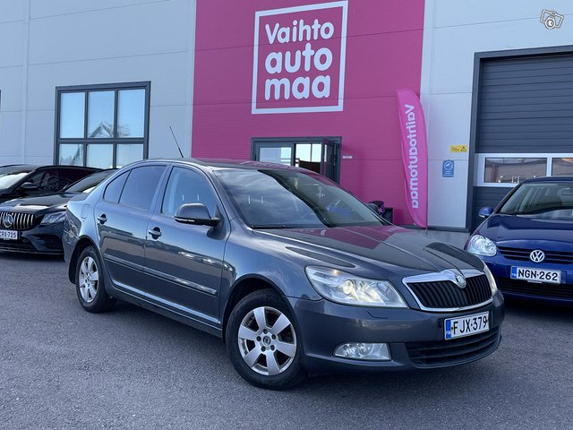 Skoda Octavia 1