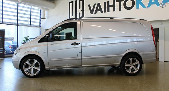 Mercedes-Benz Vito 4