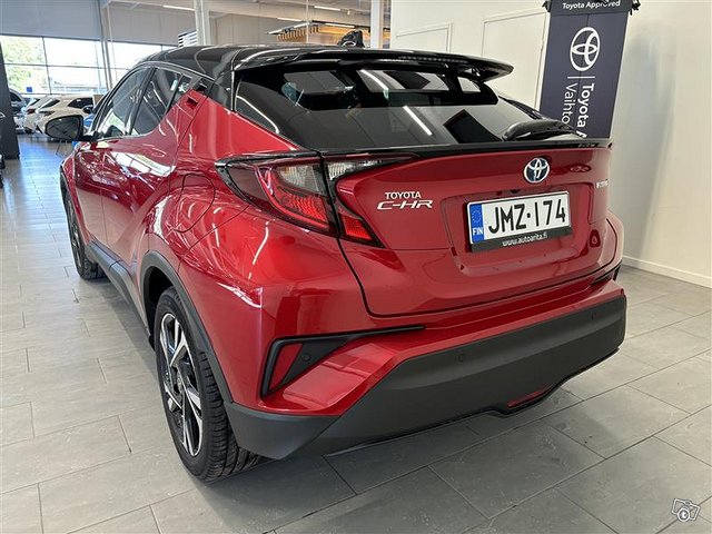 Toyota C-HR 3