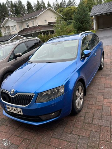 Skoda Octavia 1