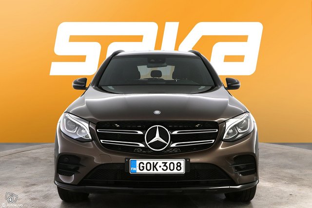 Mercedes-Benz GLC 2