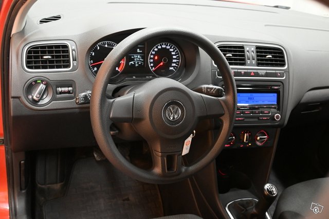 Volkswagen Polo 11