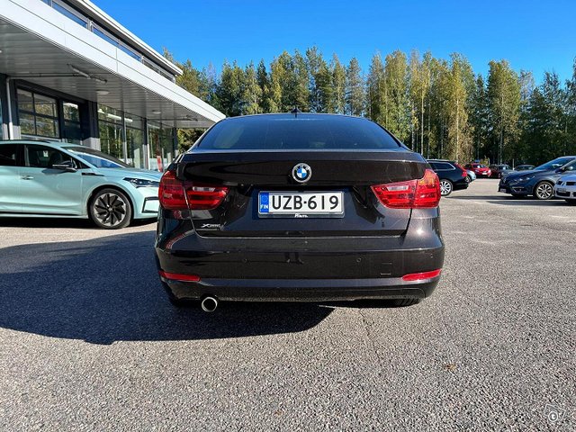 BMW 320 Gran Turismo 6