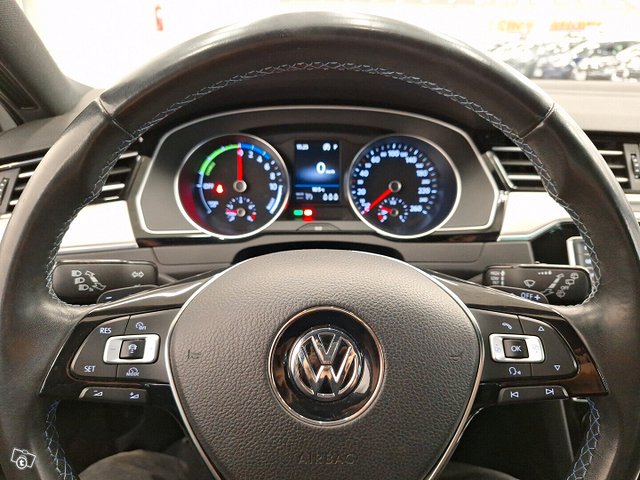 Volkswagen Passat 21