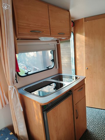 Caravelair Luxe, pieni, kevyt vaunu 6