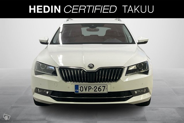 SKODA SUPERB 4