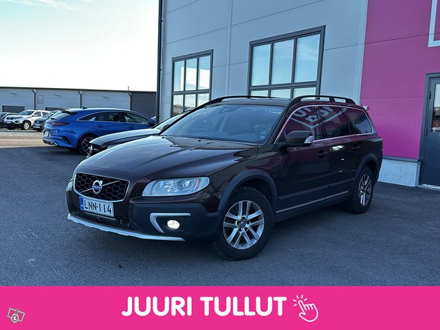 Volvo XC70 1