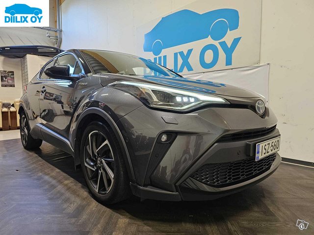 Toyota C-HR 6