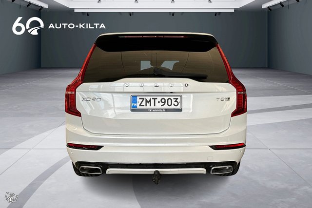 Volvo XC90 4