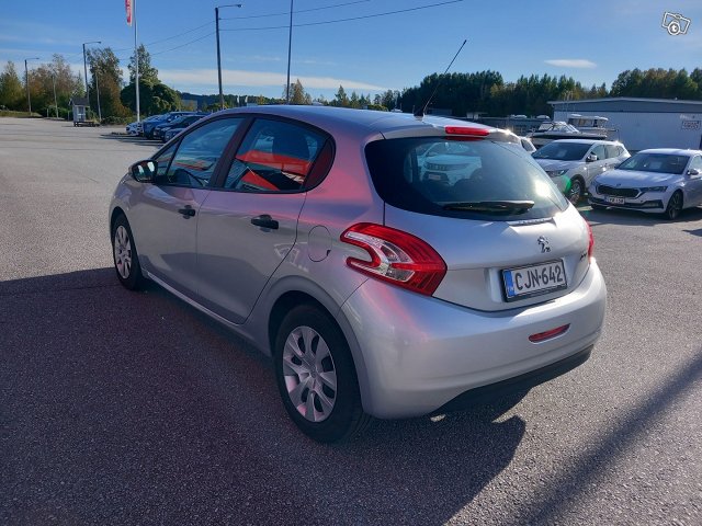 Peugeot 208 2