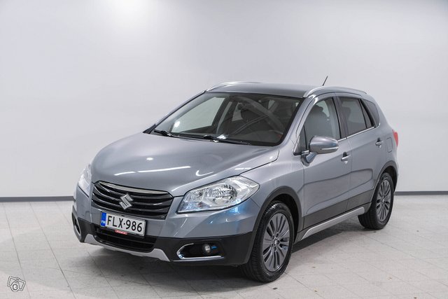 Suzuki SX4 S-Cross 1