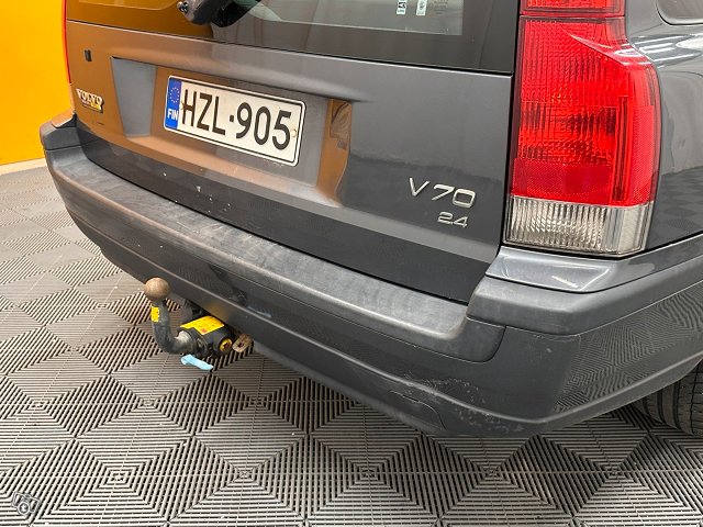 Volvo V70 7