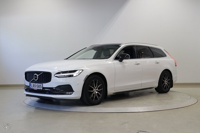 Volvo V90