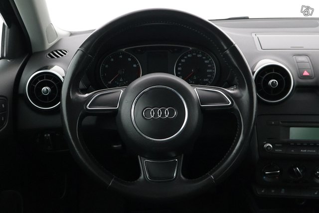 Audi A1 14