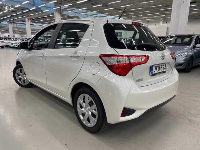 Toyota Yaris 3