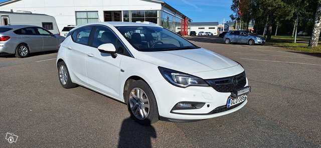 Opel Astra 1