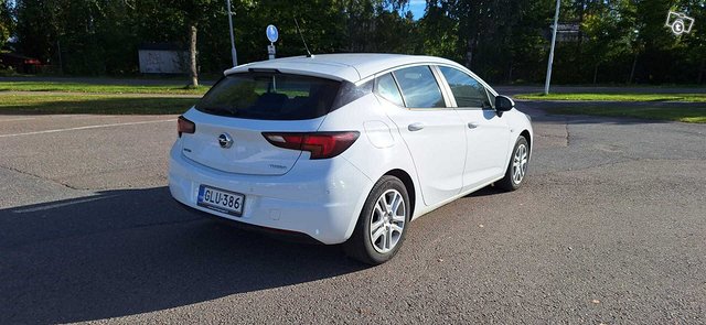 Opel Astra 5