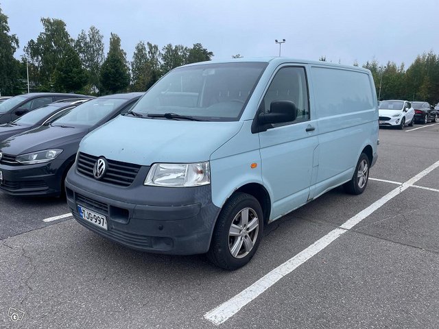 Volkswagen Transporter 1