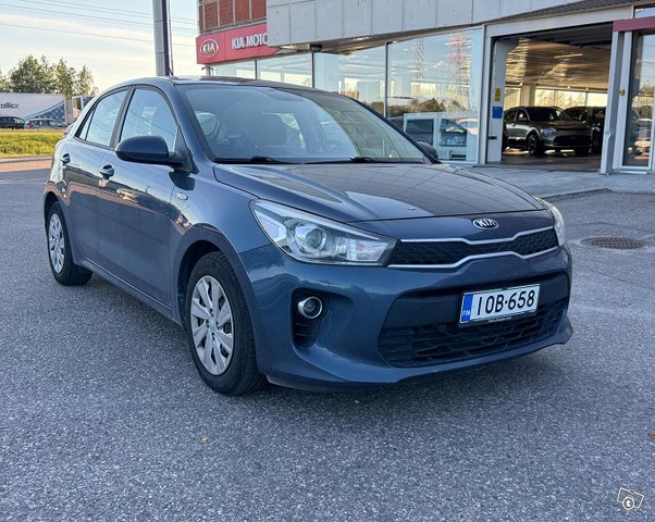 Kia Rio 1